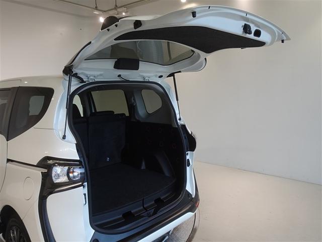 シエンタ ファンベースＧ　衝突被害軽減システム　メモリーナビ　フルセグ　後席モニター　バックカメラ　ＥＴＣ　両側電動スライド　スマートキー（22枚目）