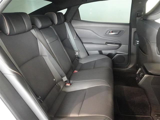 クラウンクロスオーバー Ｇアドバンスド・レザーパッケージ　衝突被害軽減システム　フルセグ　バックカメラ　ＥＴＣ　ドラレコ　フルエアロ　ＬＥＤヘッドランプ　４ＷＤ　スマートキー（21枚目）