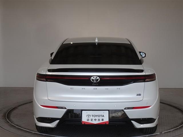 クラウンクロスオーバー Ｇアドバンスド・レザーパッケージ　衝突被害軽減システム　フルセグ　バックカメラ　ＥＴＣ　ドラレコ　フルエアロ　ＬＥＤヘッドランプ　４ＷＤ　スマートキー（22枚目）