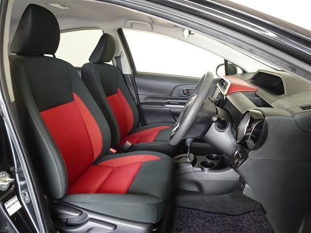 アクア Ｓ　衝突被害軽減システム　メモリーナビ　フルセグ　バックカメラ　ＥＴＣ　スマートキー（4枚目）