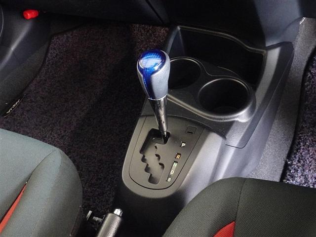 アクア Ｓ　衝突被害軽減システム　メモリーナビ　フルセグ　バックカメラ　ＥＴＣ　スマートキー（13枚目）