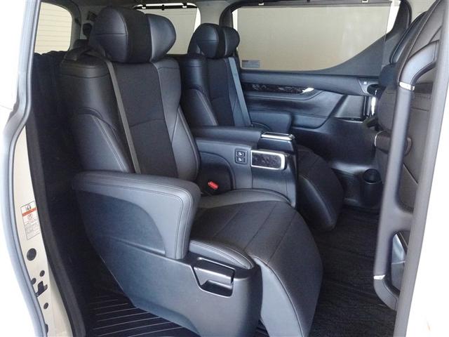 アルファード ３．５ＳＣ　衝突被害軽減システム　メモリーナビ　フルセグ　後席モニター　バックカメラ　ＥＴＣ　サンルーフ　両側電動スライド　フルエアロ　３列シート　ＬＥＤヘッドランプ　スマートキー　乗車定員７人（21枚目）