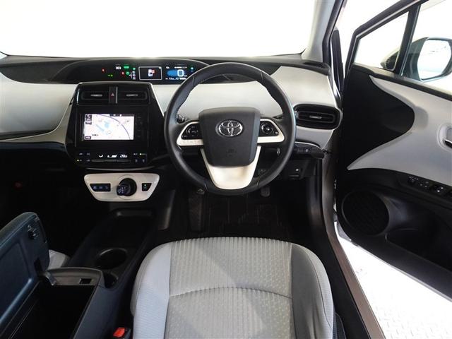 プリウス Ｓ　メモリーナビ　フルセグ　バックカメラ　ＥＴＣ　ＬＥＤヘッドランプ　スマートキー（5枚目）