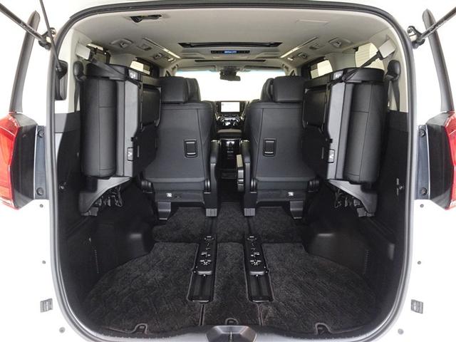 アルファード ２．５Ｓ　Ｃパッケージ　衝突被害軽減システム　メモリーナビ　フルセグ　後席モニター　バックカメラ　ＥＴＣ　サンルーフ　両側電動スライド　３列シート　ＬＥＤヘッドランプ　スマートキー　乗車定員７人（23枚目）