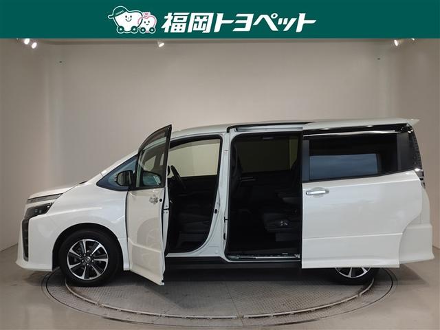 ヴォクシー ＺＳ　煌ＩＩＩ　衝突被害軽減システム　メモリーナビ　フルセグ　後席モニター　バックカメラ　ＥＴＣ　両側電動スライド　３列シート　ＬＥＤヘッドランプ　スマートキー　乗車定員７人（15枚目）