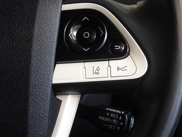 プリウス Sセーフティプラス 衝突被害軽減システム メモリーナビ フルセグ バックカメラ ETC LEDヘッドランプ スマートキー(12枚目)