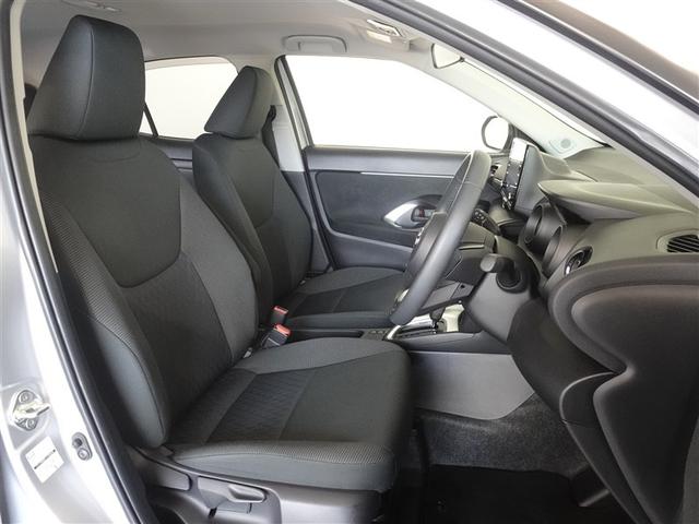 ヤリスクロス ハイブリッドＧ　衝突被害軽減システム　メモリーナビ　バックカメラ　ＥＴＣ　ＬＥＤヘッドランプ　スマートキー（4枚目）