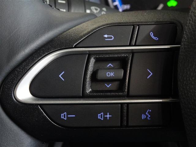 ノア ハイブリッドＳ－Ｇ　衝突被害軽減システム　メモリーナビ　フルセグ　後席モニター　バックカメラ　ＥＴＣ　３列シート　ＬＥＤヘッドランプ　スマートキー　乗車定員７人（12枚目）