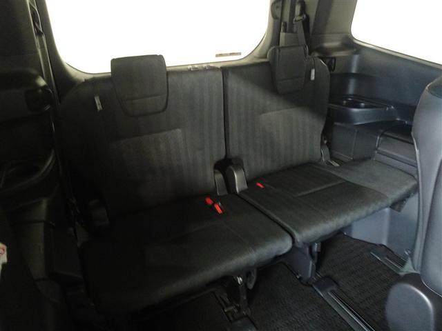 ノア ハイブリッドＳ－Ｇ　衝突被害軽減システム　メモリーナビ　フルセグ　後席モニター　バックカメラ　ＥＴＣ　３列シート　ＬＥＤヘッドランプ　スマートキー　乗車定員７人（18枚目）