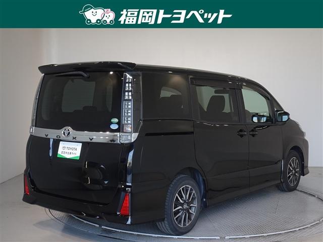 ヴォクシー ＺＳ　メモリーナビ　フルセグ　バックカメラ　ＥＴＣ　３列シート　ＬＥＤヘッドランプ　スマートキー　乗車定員７人（3枚目）
