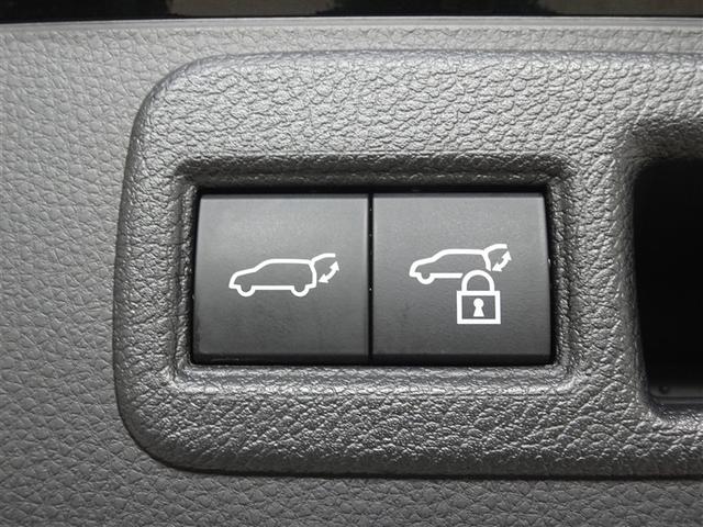 ハリアー Ｚ　レザーパッケージ　衝突被害軽減システム　メモリーナビ　フルセグ　バックカメラ　ＥＴＣ　ドラレコ　サンルーフ　ＬＥＤヘッドランプ　スマートキー（25枚目）