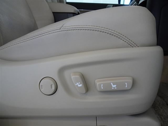 ランドクルーザープラド ＴＸ　Ｌパッケージ　衝突被害軽減システム　メモリーナビ　フルセグ　バックカメラ　ＥＴＣ　ドラレコ　サンルーフ　３列シート　ＬＥＤヘッドランプ　４ＷＤ　スマートキー　乗車定員７人（17枚目）