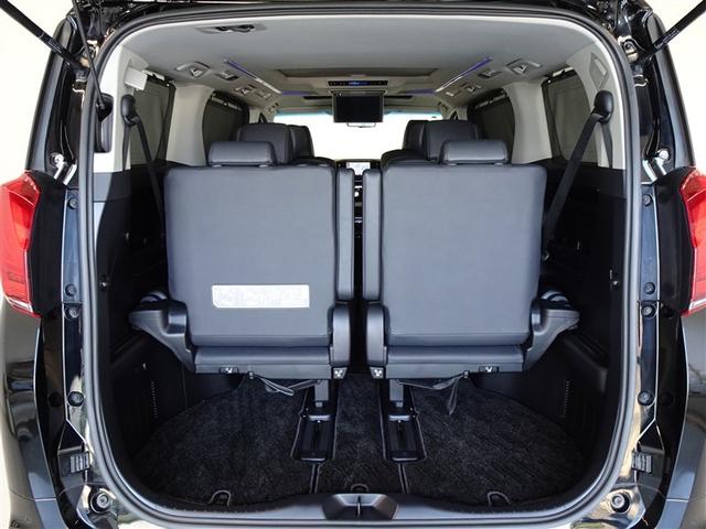 アルファード ２．５Ｓ　Ｃパッケージ　衝突被害軽減システム　メモリーナビ　フルセグ　後席モニター　バックカメラ　ＥＴＣ　サンルーフ　両側電動スライド　３列シート　ＬＥＤヘッドランプ　スマートキー　乗車定員７人（25枚目）