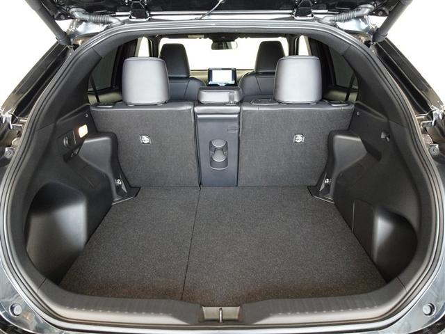 ヤリスクロス ハイブリッドZ 衝突被害軽減システム フルセグ バックカメラ ETC LEDヘッドランプ スマートキー(19枚目)