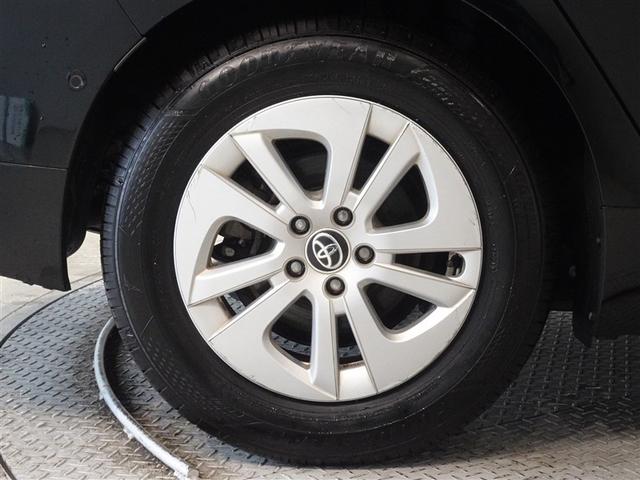 プリウス Ｓセーフティプラス　衝突被害軽減システム　メモリーナビ　フルセグ　バックカメラ　ＥＴＣ　ＬＥＤヘッドランプ　スマートキー（23枚目）