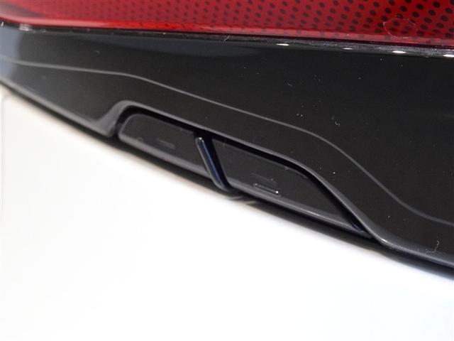 �p���[�o�b�N�h�A�𑕔����Ă��܂��B�J�X�C�b�`�ԗ����ʗ����ɔz�͒u�A�ジ���肷�邱�ƂȂ��J�ł��܂��B