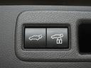 パワーバックドアを装備しています。バックドアを運転席からも開閉できます、便利ですよ。