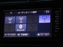 プリウス Ａツーリングセレクション　衝突被害軽減システム　メモリーナビ　ワンセグ　バックカメラ　ＥＴＣ　ＬＥＤヘッドランプ　スマートキー（8枚目）