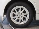 高級感と走りを引き立たせる、純正アルミを装備しています。