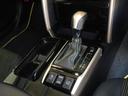 操作が楽なフロアシフト、インパネ周りもすっきりしています。