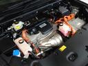 エンジンルームも念入りに清掃しております。
