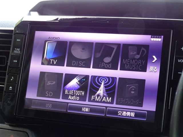 ＣＤ・ＤＶＤ（再生機能）・ブルートゥース等を使用することができます。