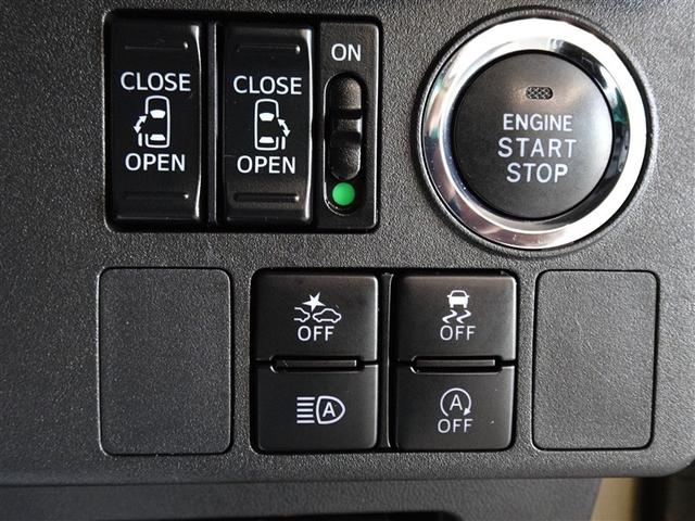 ダイハツの衝突被害軽減ブレーキ「スマートアシスト」を搭載しています。