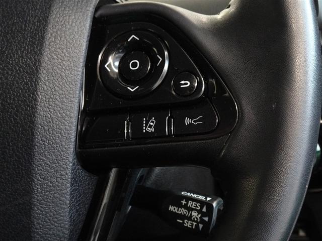 プリウス ＳセーフティプラスＩＩ　衝突被害軽減システム　メモリーナビ　フルセグ　バックカメラ　ＥＴＣ　ＬＥＤヘッドランプ　スマートキー（12枚目）