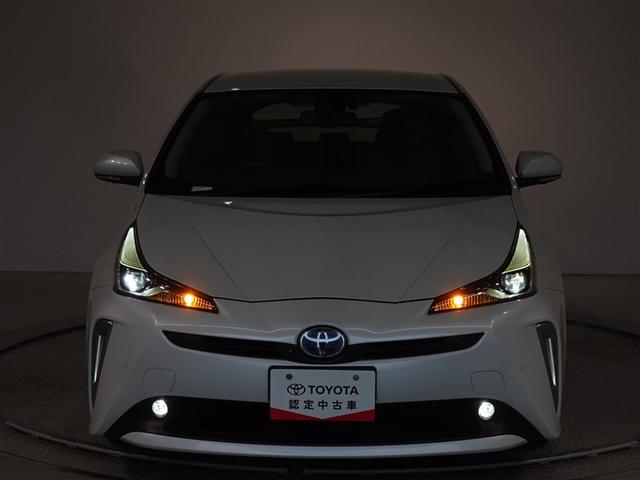 プリウス ＳセーフティプラスＩＩ　衝突被害軽減システム　メモリーナビ　フルセグ　バックカメラ　ＥＴＣ　ＬＥＤヘッドランプ　スマートキー（25枚目）