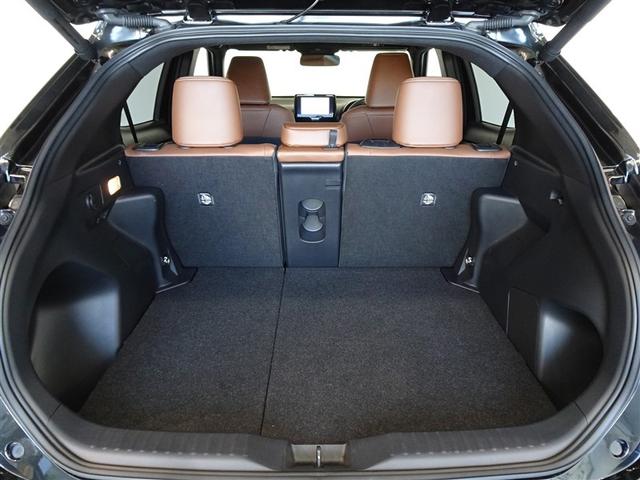 ヤリスクロス ハイブリッドＺ　アドベンチャー　衝突被害軽減システム　バックカメラ　ＥＴＣ　ＬＥＤヘッドランプ　スマートキー（20枚目）