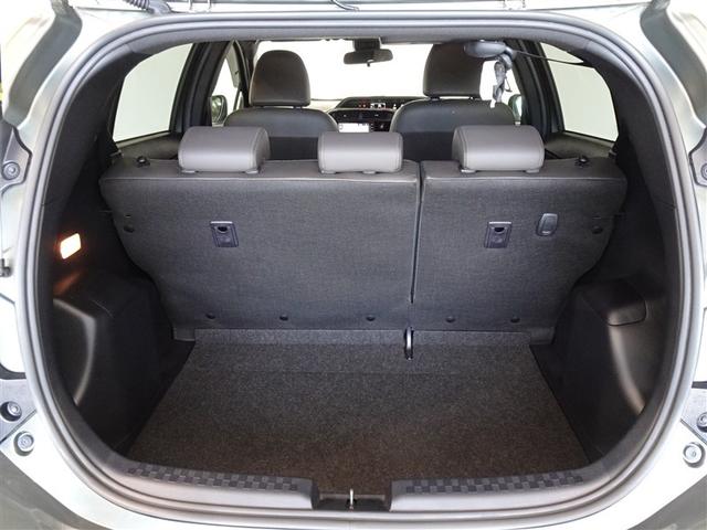 アクア クロスオーバー グラム 衝突被害軽減システム メモリーナビ ワンセグ バックカメラ スマートキー(18枚目)