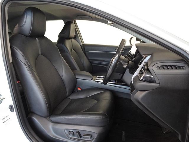 カムリ Gレザーパッケージ 衝突被害軽減システム メモリーナビ フルセグ バックカメラ ETC LEDヘッドランプ スマートキー(4枚目)