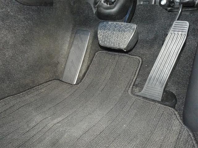 カムリ Gレザーパッケージ 衝突被害軽減システム メモリーナビ フルセグ バックカメラ ETC LEDヘッドランプ スマートキー(11枚目)