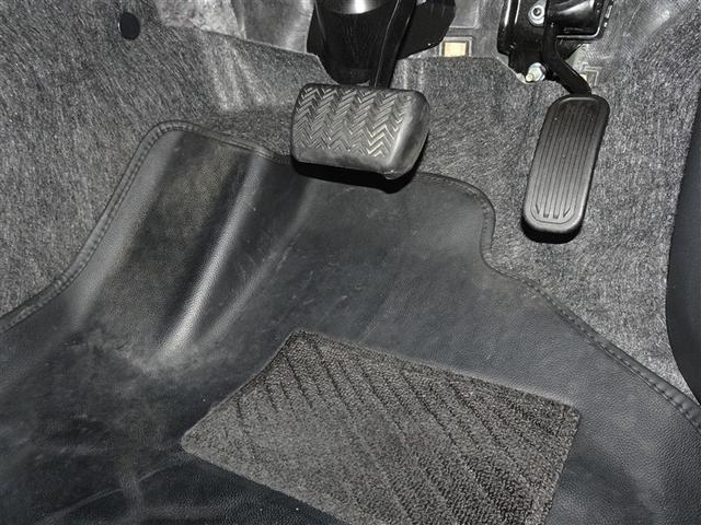 ヤリスクロス Ｚ　衝突被害軽減システム　バックカメラ　ＬＥＤヘッドランプ　スマートキー（10枚目）