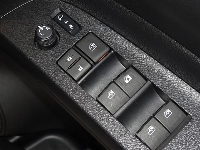 シエンタ Ｇ　衝突被害軽減システム　メモリーナビ　フルセグ　バックカメラ　ＥＴＣ　両側電動スライド　３列シート　ＬＥＤヘッドランプ　スマートキー　乗車定員７人（15枚目）