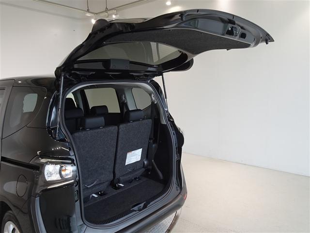 シエンタ Ｇ　衝突被害軽減システム　メモリーナビ　フルセグ　バックカメラ　ＥＴＣ　両側電動スライド　３列シート　ＬＥＤヘッドランプ　スマートキー　乗車定員７人（22枚目）