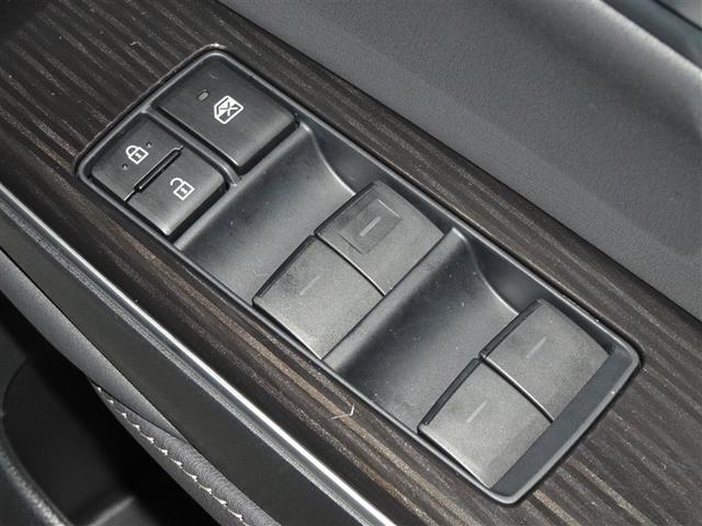 クラウンハイブリッド S Cパッケージ 衝突被害軽減システム メモリーナビ フルセグ バックカメラ ETC LEDヘッドランプ スマートキー(16枚目)