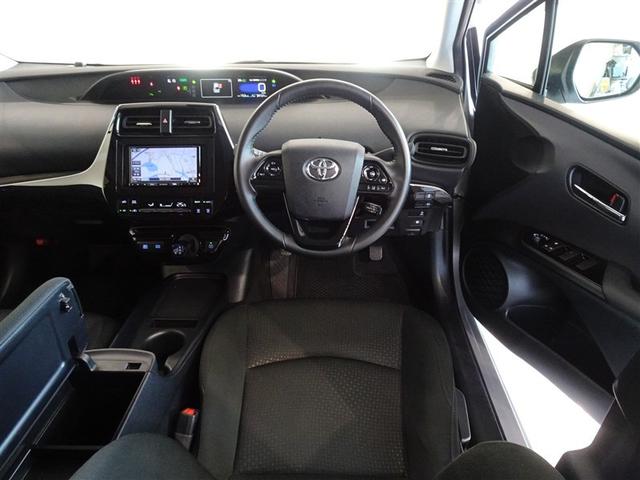 プリウス Ｓ　衝突被害軽減システム　メモリーナビ　バックカメラ　ＬＥＤヘッドランプ　スマートキー（5枚目）