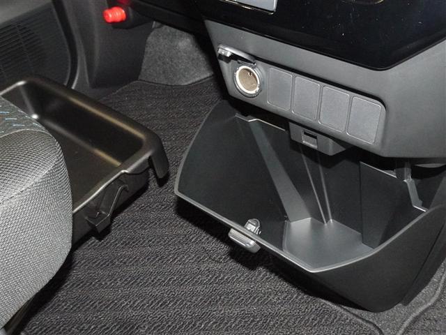 ルーミー カスタムＧ　衝突被害軽減システム　フルセグ　バックカメラ　ＥＴＣ　両側電動スライド　ＬＥＤヘッドランプ　スマートキー（15枚目）