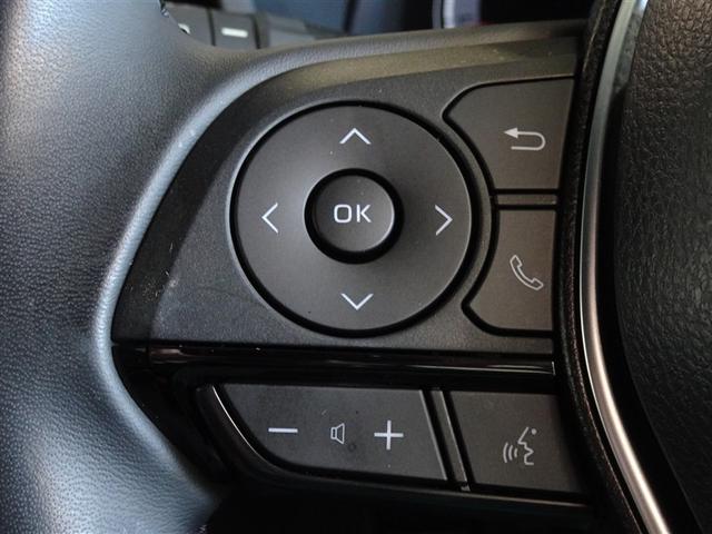ステアリングスイッチでオーディオの操作・ハンズフリー通話ができます。
