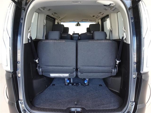 セレナ ハイウェイスター　Ｓ－ハイブリッド　衝突被害軽減システム　メモリーナビ　フルセグ　バックカメラ　ＥＴＣ　３列シート　ＬＥＤヘッドランプ　スマートキー　乗車定員８人（21枚目）