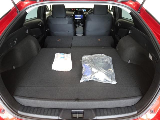 プリウスＰＨＶ Ｓセーフティパッケージ　衝突被害軽減システム　メモリーナビ　フルセグ　バックカメラ　ＥＴＣ　ＬＥＤヘッドランプ　スマートキー（19枚目）