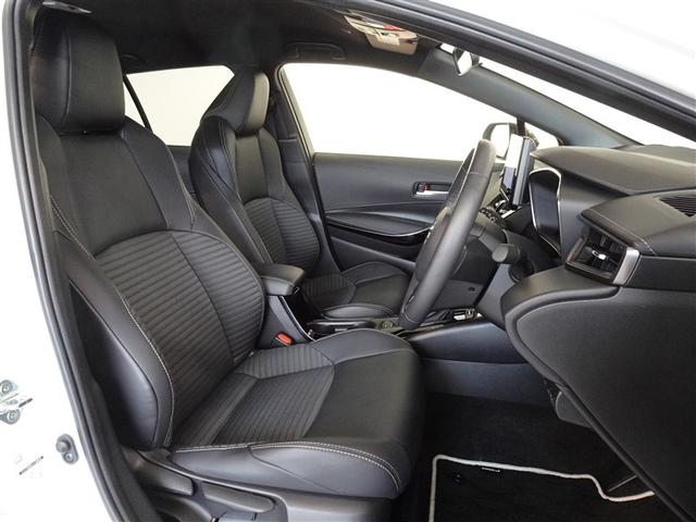 カローラツーリング ハイブリッド　ダブルバイビー　衝突被害軽減システム　フルセグ　バックカメラ　ＥＴＣ　ドラレコ　ＬＥＤヘッドランプ　スマートキー（4枚目）