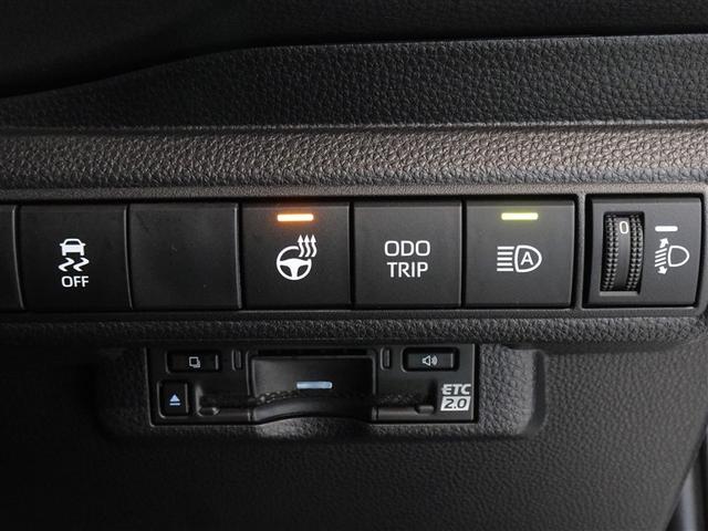 カローラツーリング ハイブリッド　ダブルバイビー　衝突被害軽減システム　フルセグ　バックカメラ　ＥＴＣ　ドラレコ　ＬＥＤヘッドランプ　スマートキー（17枚目）