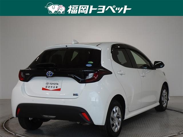 ヤリス ハイブリッドＸ　衝突被害軽減システム　メモリーナビ　バックカメラ　ＥＴＣ（3枚目）