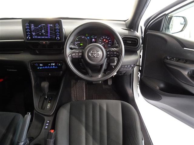 ヤリス ハイブリッドＸ　衝突被害軽減システム　メモリーナビ　バックカメラ　ＥＴＣ（5枚目）