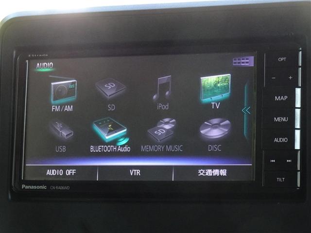 ＣＤ・ＤＶＤ（再生機能）・ブルートゥース等を使用することができます。