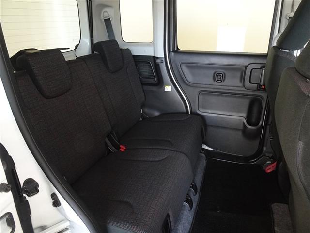 人の触れるシートは念入りに清掃・消臭を実施しております。