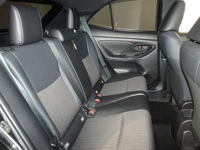 ヤリスクロス ハイブリッドＺ　衝突被害軽減システム　メモリーナビ　バックカメラ　ＥＴＣ　ドラレコ　ＬＥＤヘッドランプ　スマートキー（19枚目）