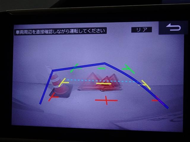 エスクァイア ハイブリッドGi 衝突被害軽減システム メモリーナビ フルセグ 後席モニター バックカメラ ETC 両側電動スライド フルエアロ 3列シート LEDヘッドランプ スマートキー 乗車定員7人(9枚目)